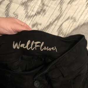 Wallflower Skinny Jeans